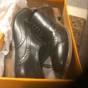 UV Signature Leather Upper Dress Shoes